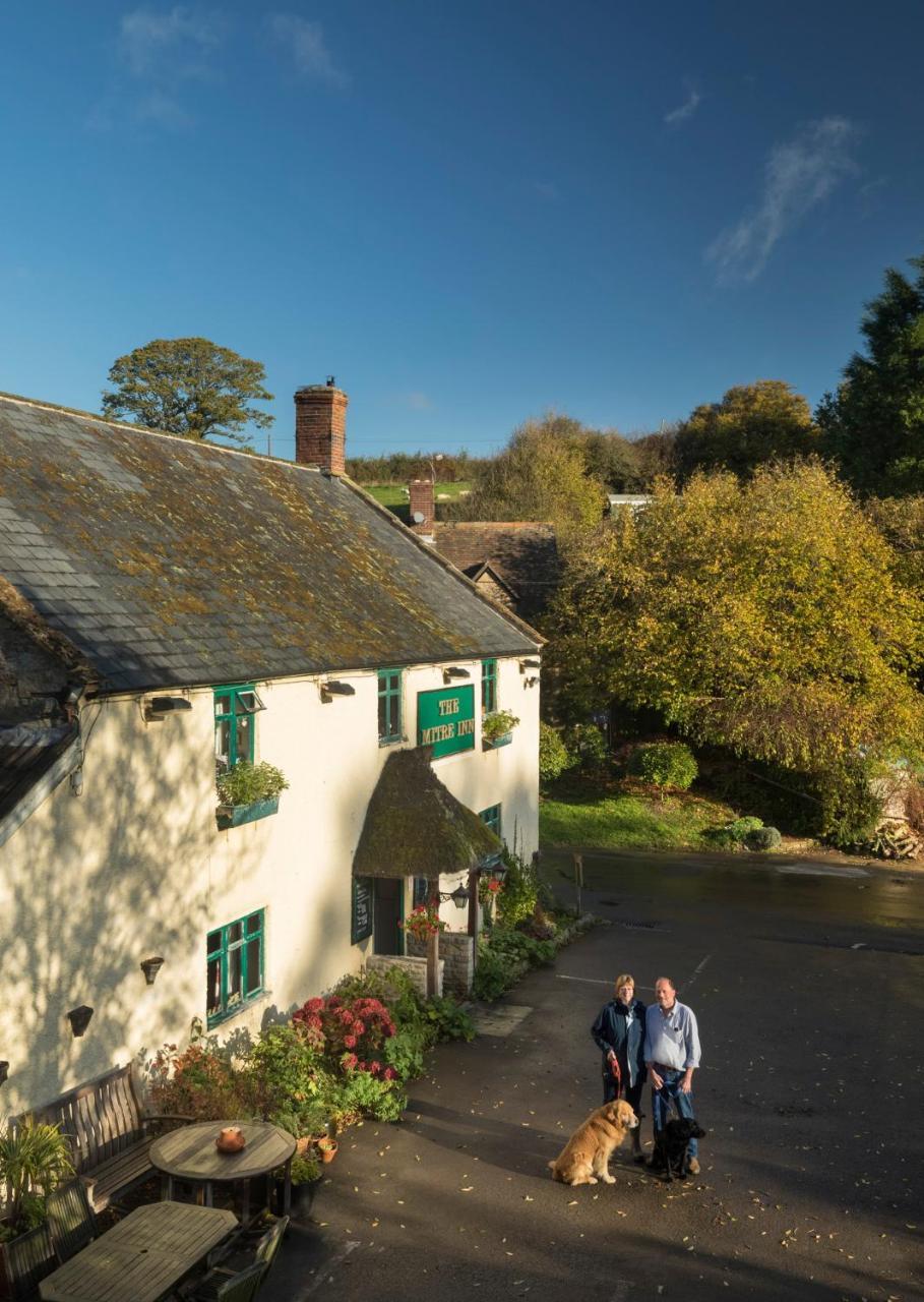 The Mitre Inn Sherborne  Esterno foto