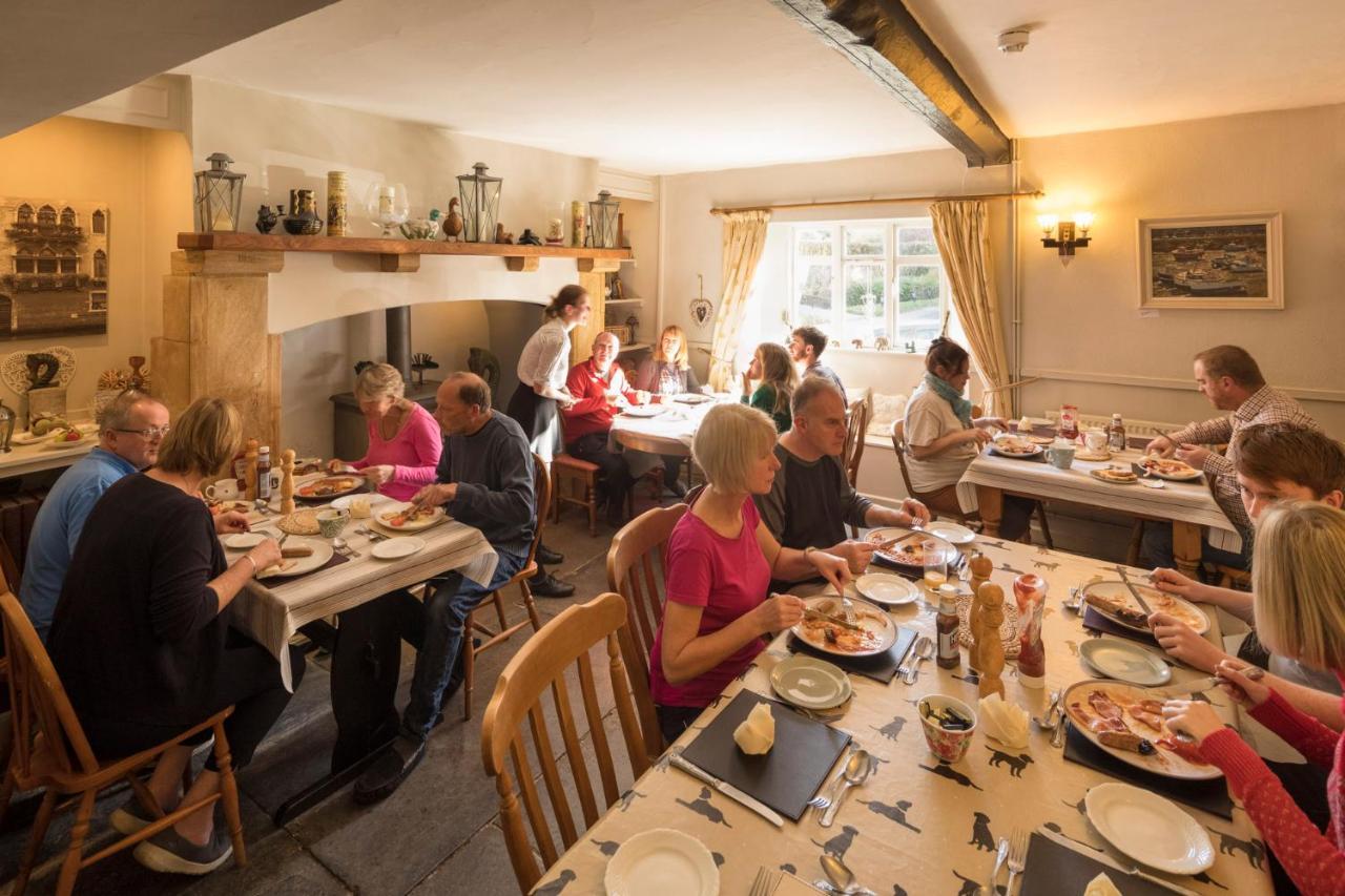 The Mitre Inn Sherborne  Esterno foto